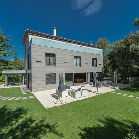 Bed and Breakfast Domaine Rampale Fuveau Екстер'єр фото